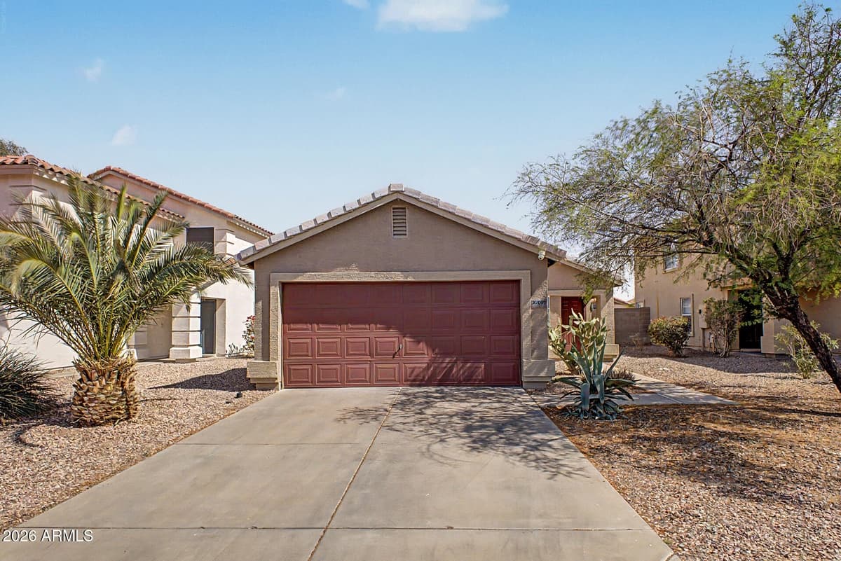 22093 W Solano Dr — photo 2
