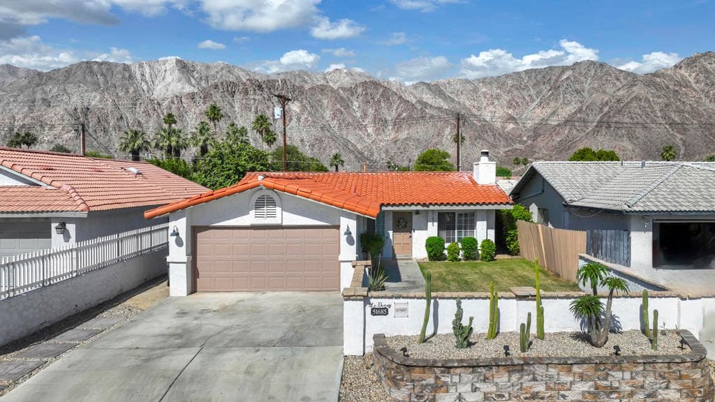 51685 Avenida Herrera — photo 1