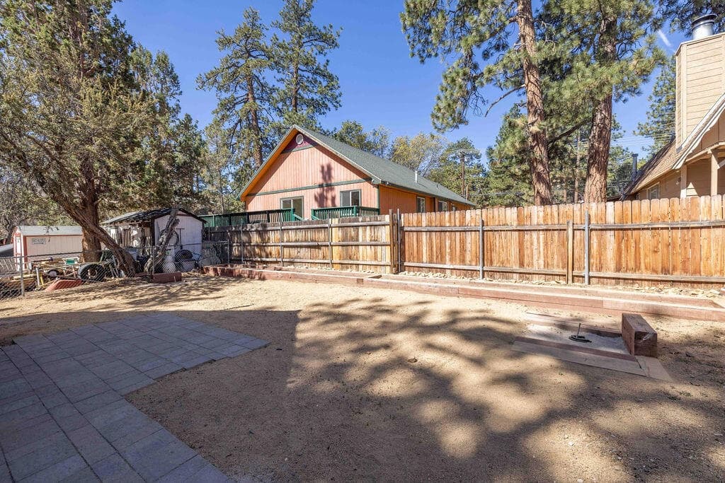 448 Cedar Ln — photo 28