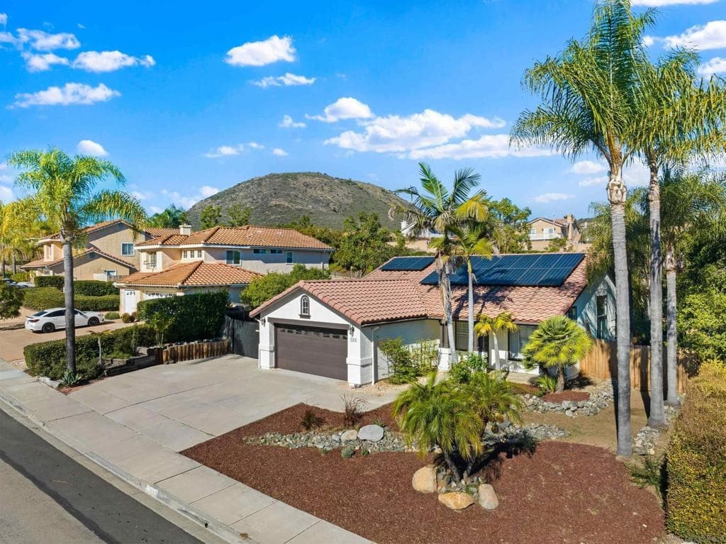 286 Glendale Ave — photo 2