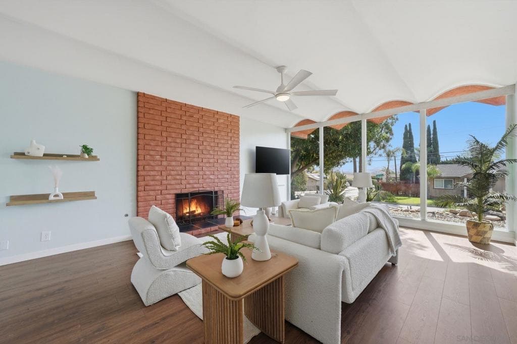 1760 Essex St — photo 1