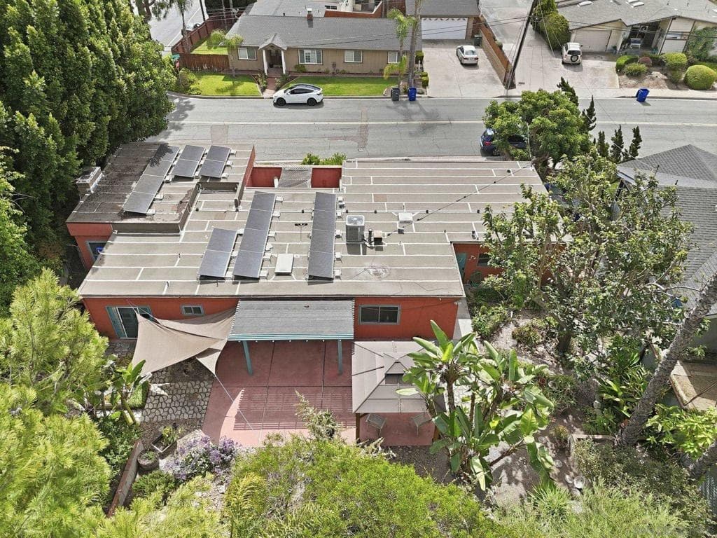 1760 Essex St — photo 51