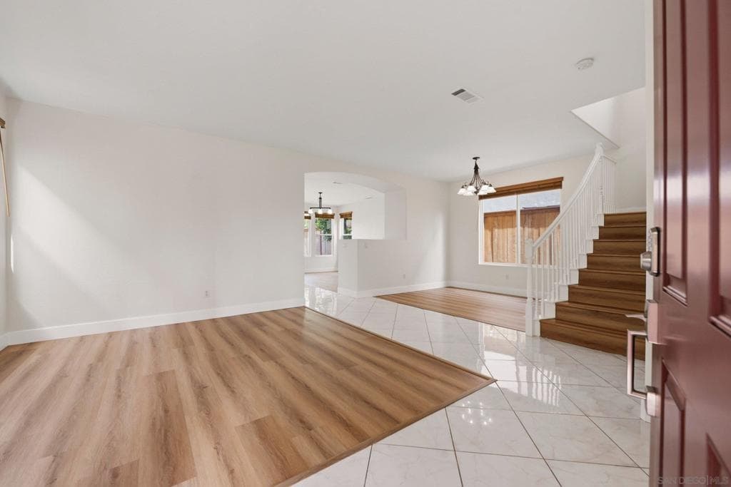 1499 Enchante Way — photo 2