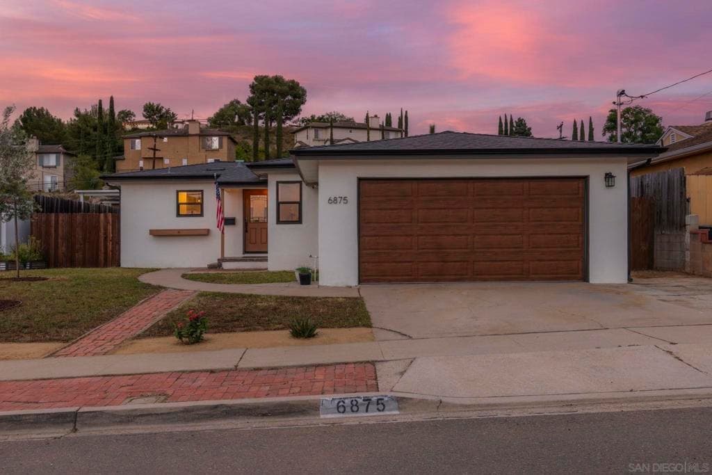 6875 Estrella Ave — photo 2