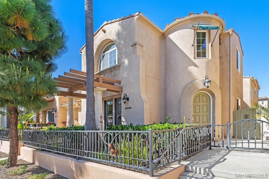 2924 Laning Rd — photo 1