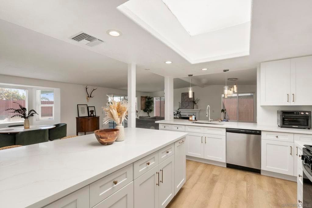 1005 Oneonta Ave — photo 1