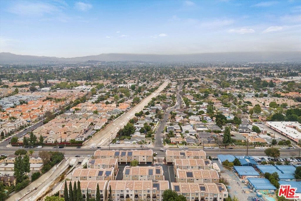 14838 Nordhoff St — photo 33