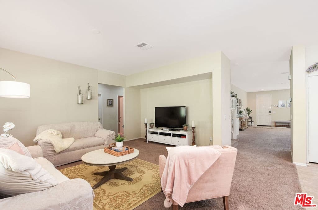 40399 JENNINGS DR - Photo 5