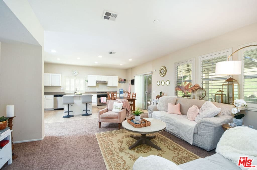 40399 JENNINGS DR - See more photos
