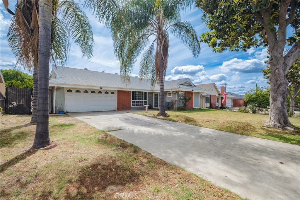 1938 Marigold St — photo 1