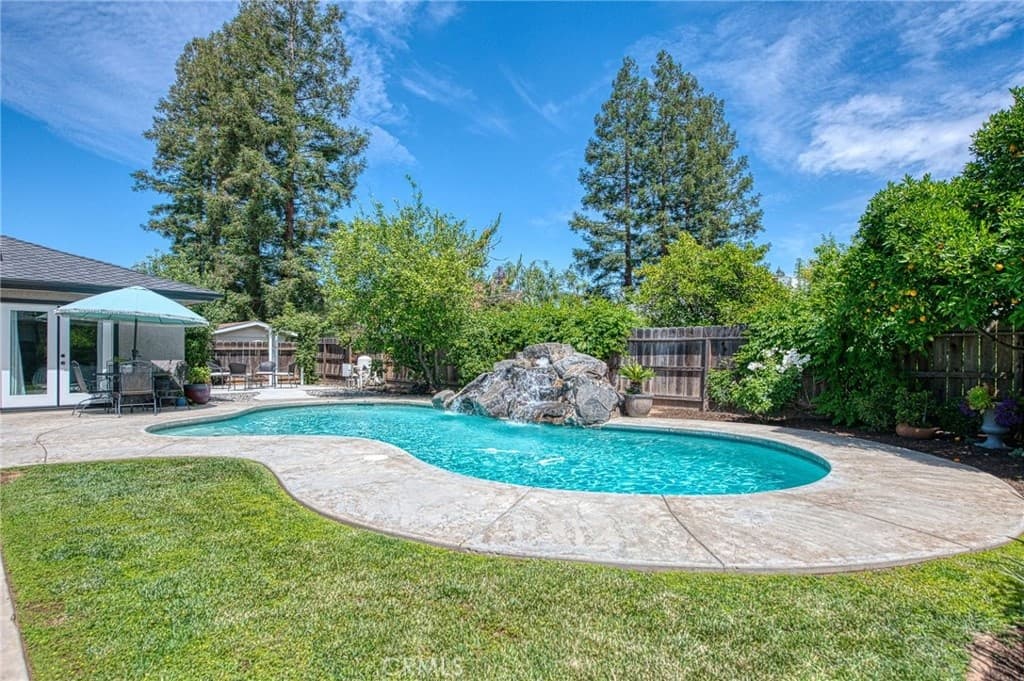 7668 N Hayston — photo 21