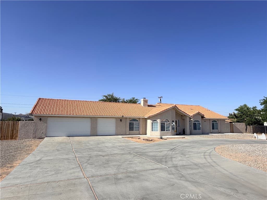 20158 Yucca Loma Rd — photo 49