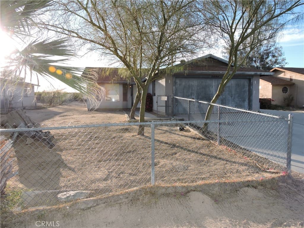 5444 Daisy Ave — photo 27