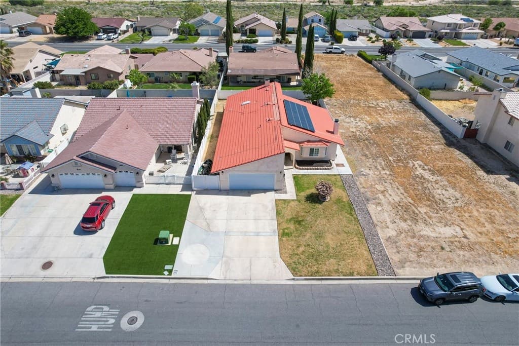 18270 Lakeview Dr — photo 43