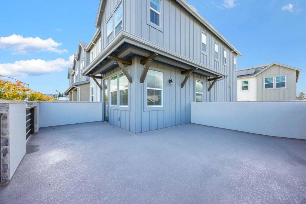 3767 Castro Valley Blvd — photo 2