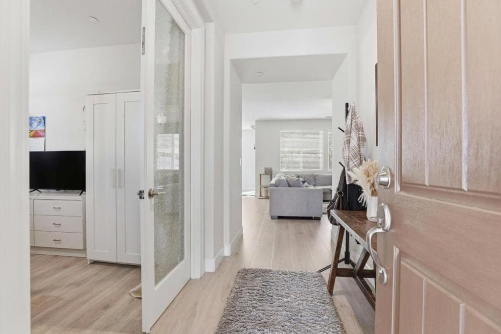 1097 SUNRIDGE DR - See more photos