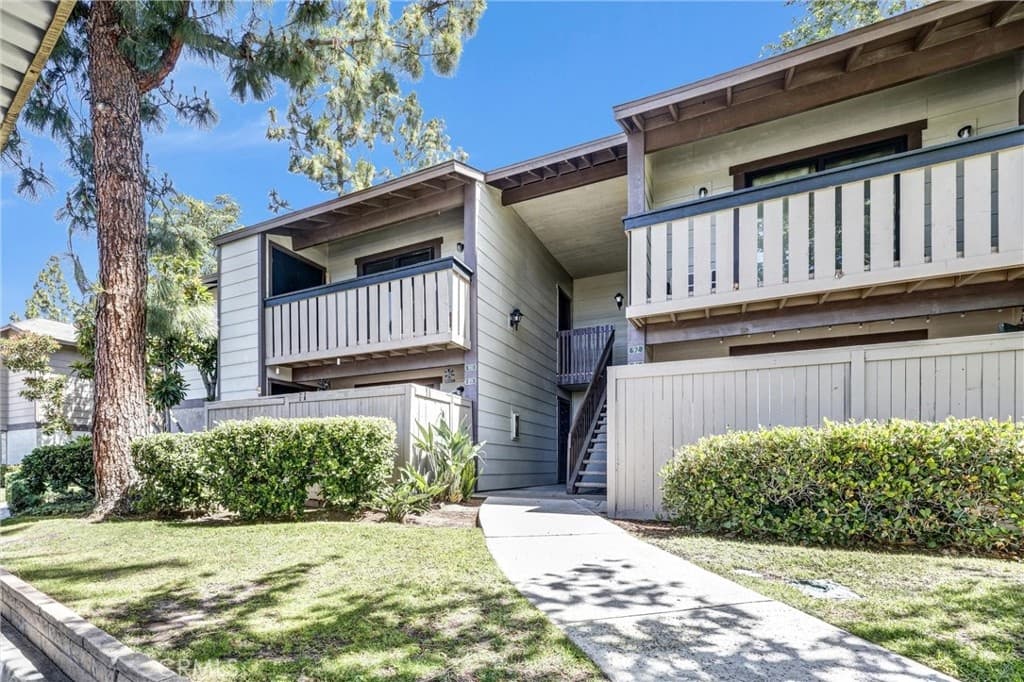 20702 El Toro 90 — photo 2