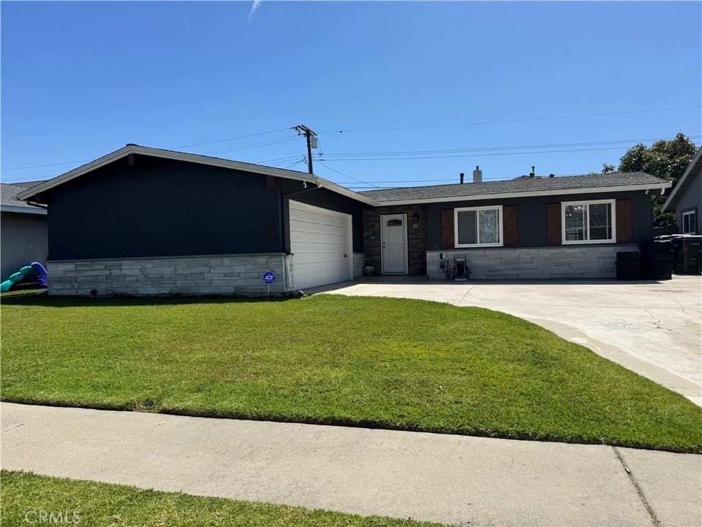 Dr. Rhine Dr — photo 1