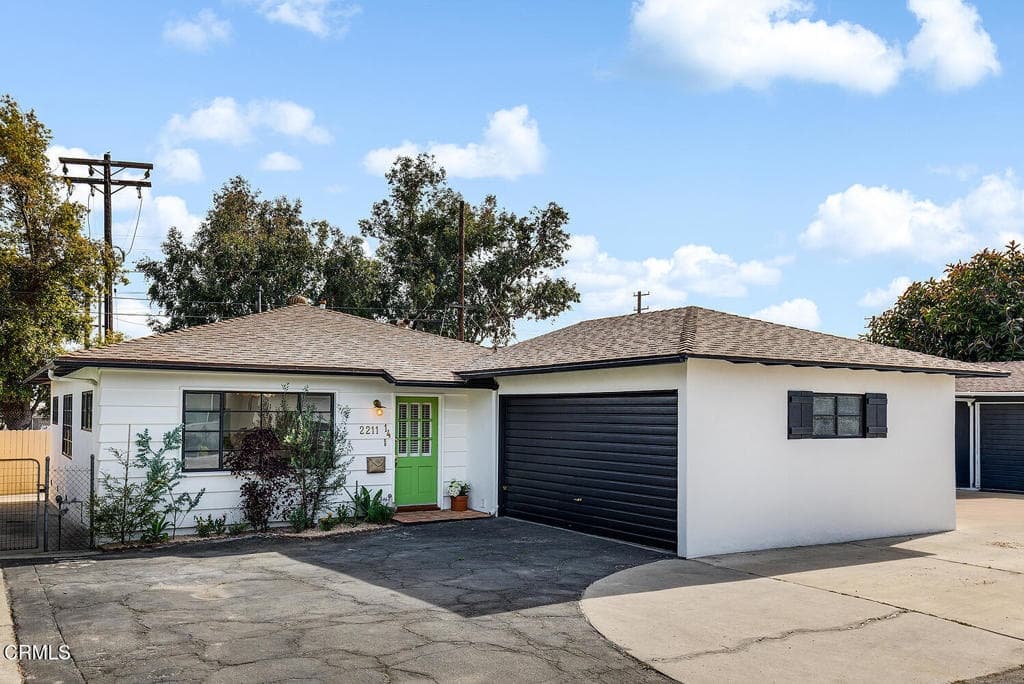 2211 Casitas Ave — photo 2