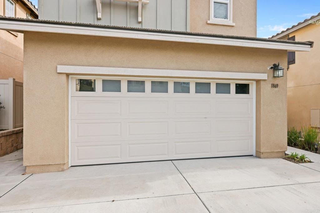 1869 Olivia St — photo 1