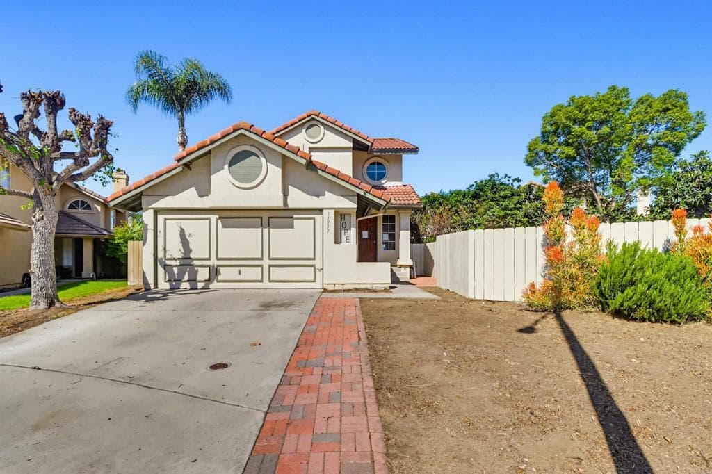 11917 Via Selma — photo 2