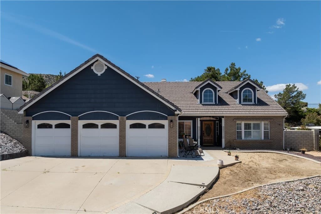 41455 Bristle Cone Dr — photo 1