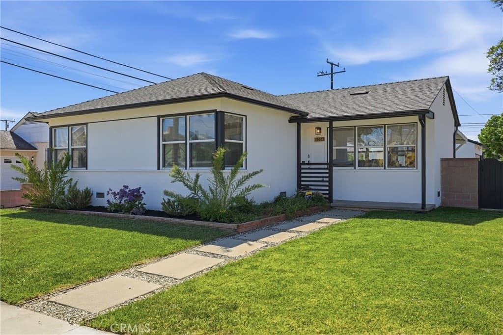 11603 Haas — photo 1