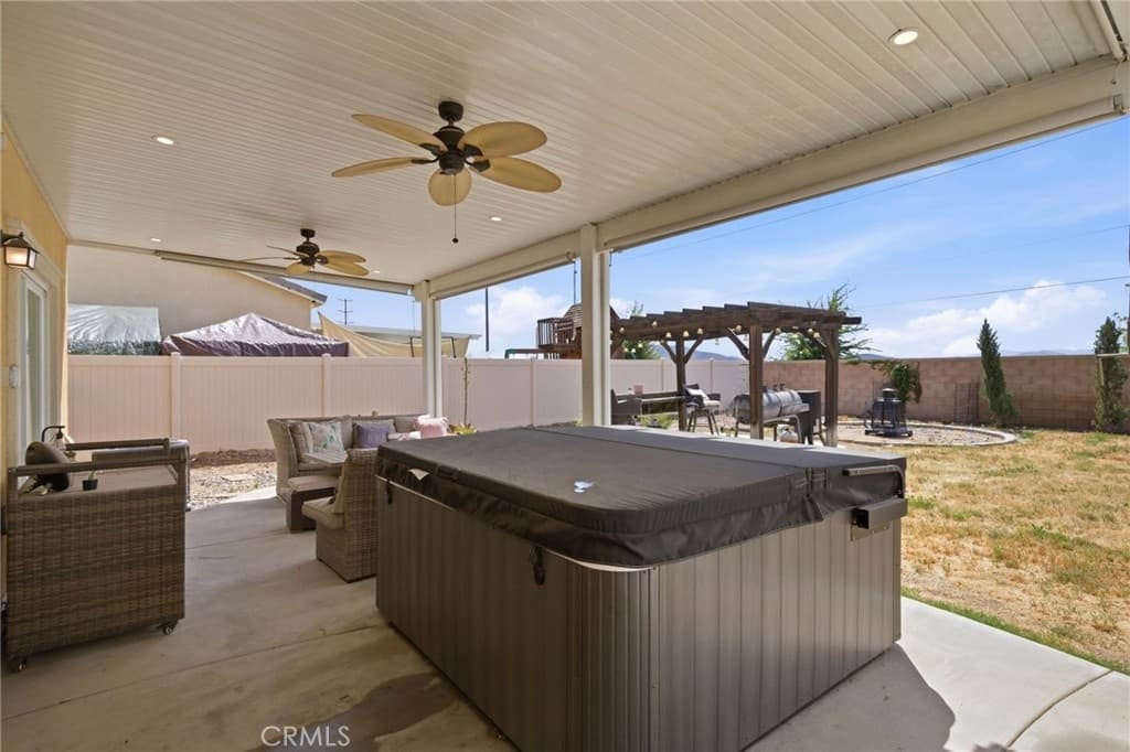 26719 Mountaingate St — photo 28