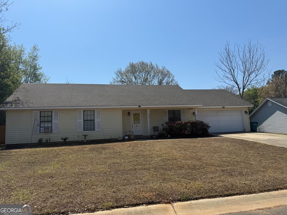 214 Eric Dr — photo 2