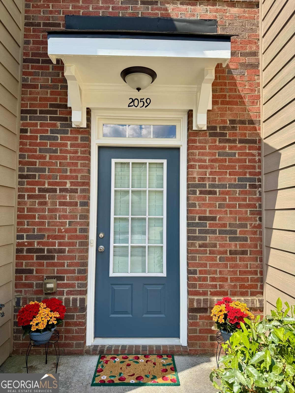 2059 Lakeshore Overlook Nw Dr — photo 2