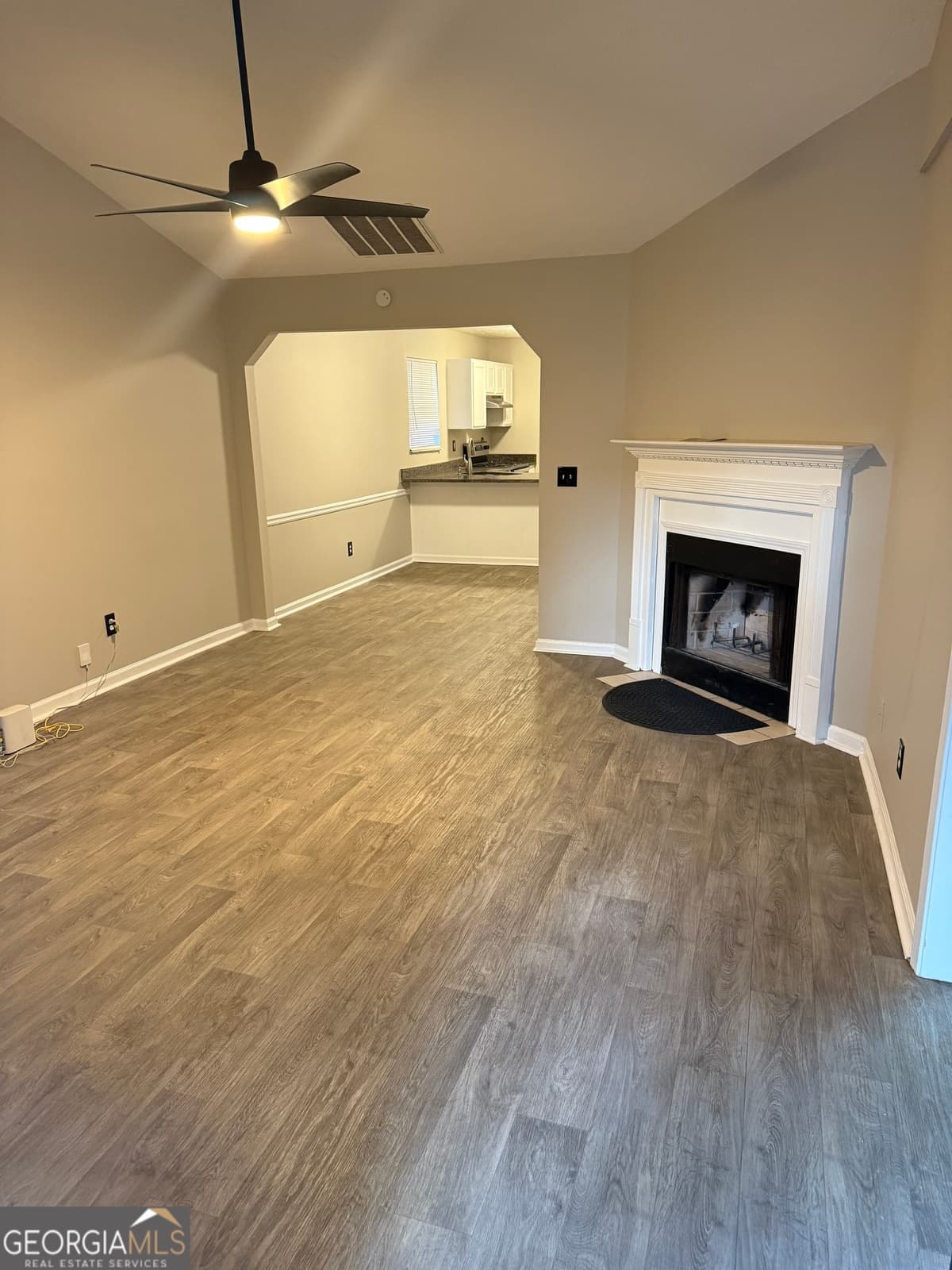 100 Crystal Brook — photo 22