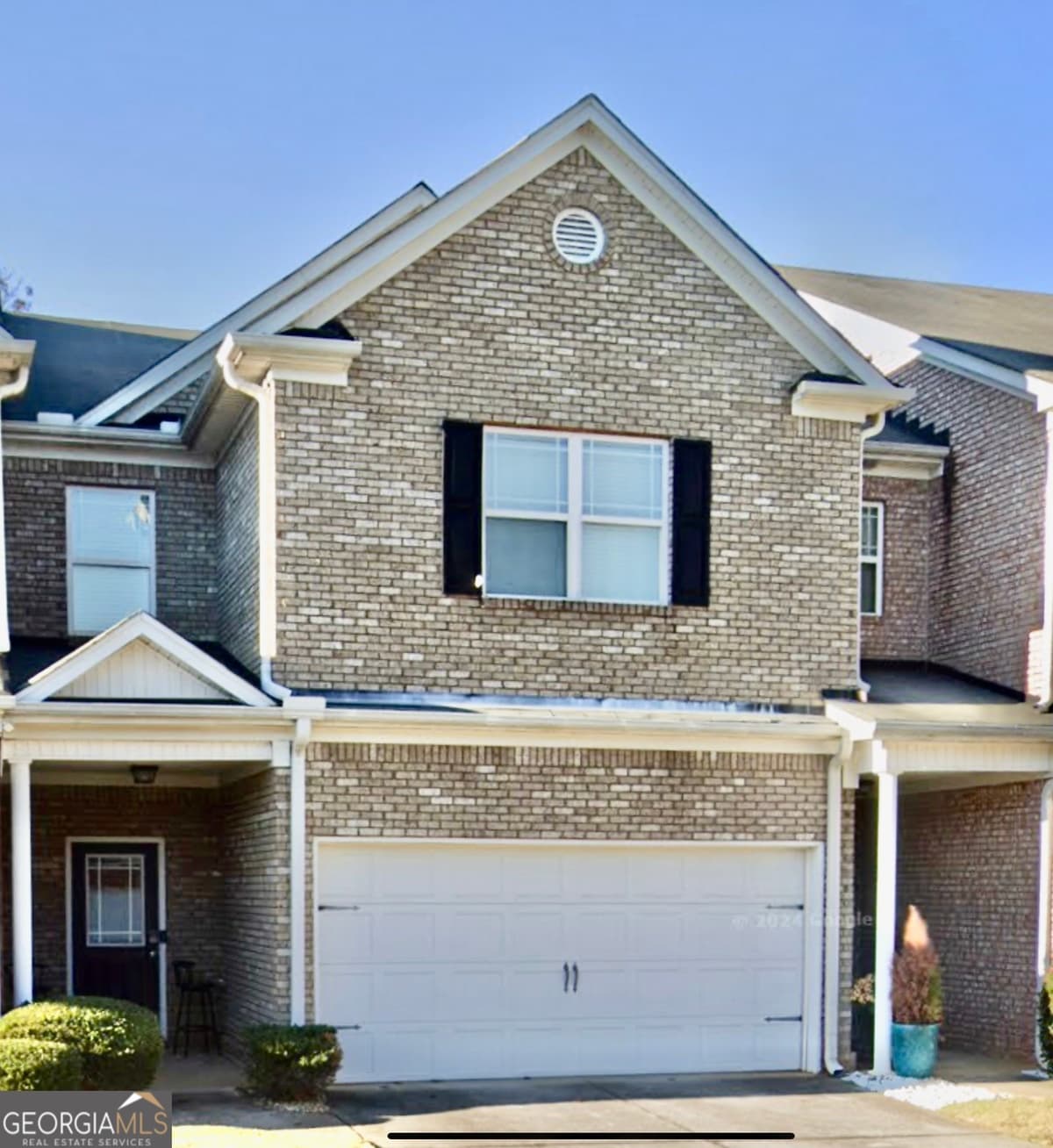 234 Greenview Ln — photo 1