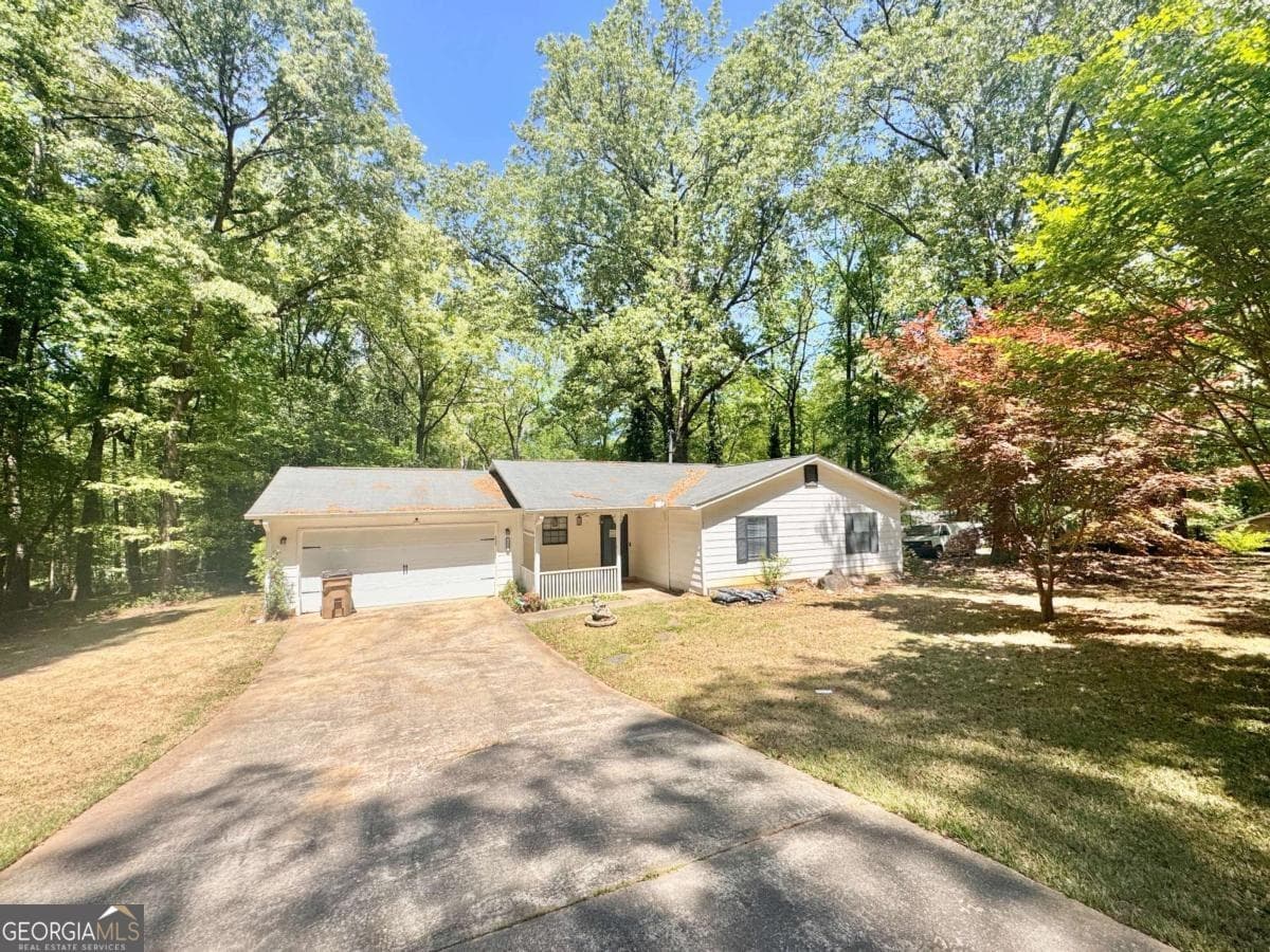 159 Longview Rd — photo 1