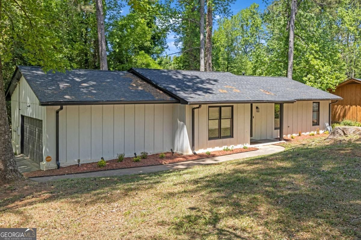 3353 Idlecreek Way 18 — photo 2