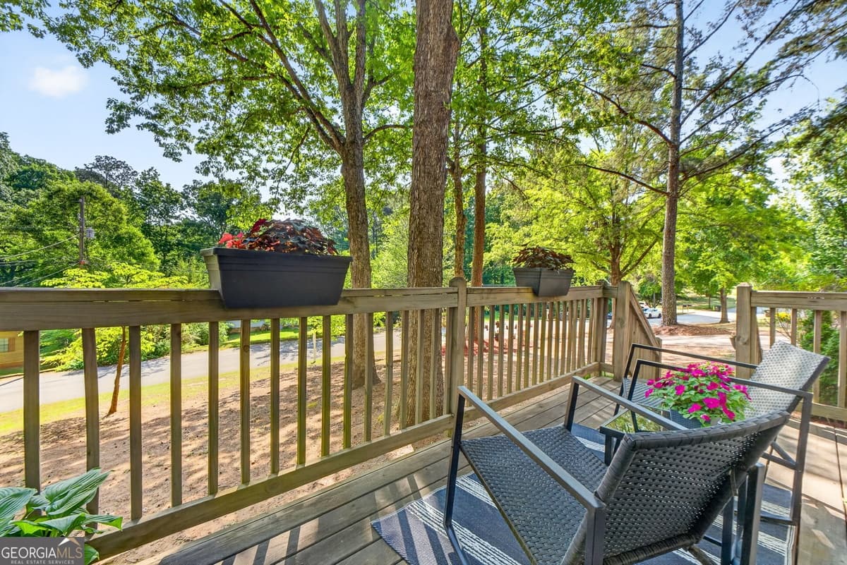 3901 Erica Circle — photo 2