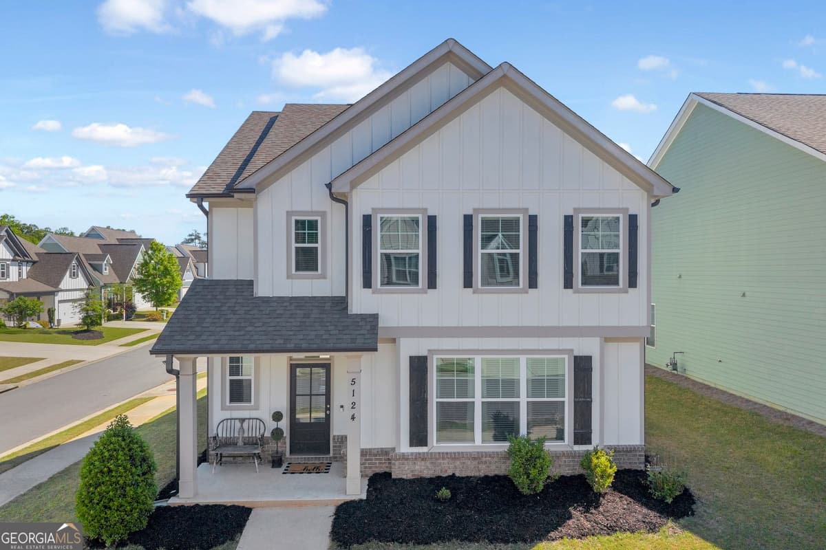 5124 Parkwood Dr — photo 1