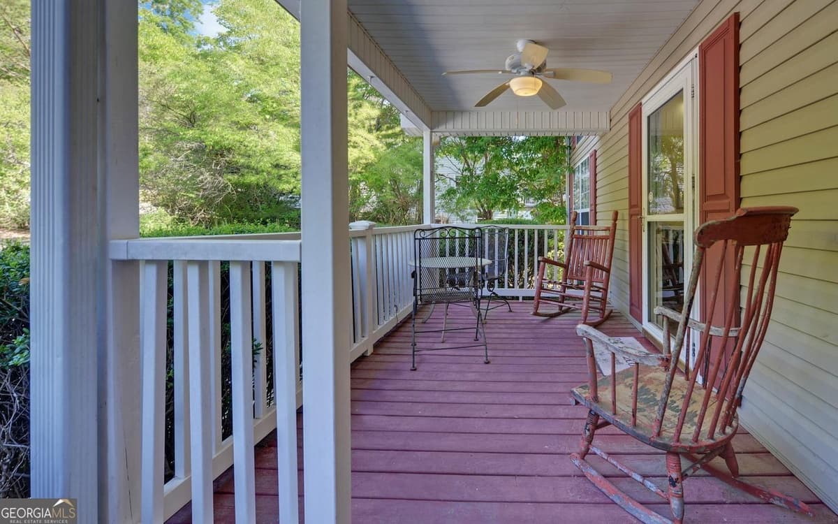 529 Chase Landing Rd — photo 2