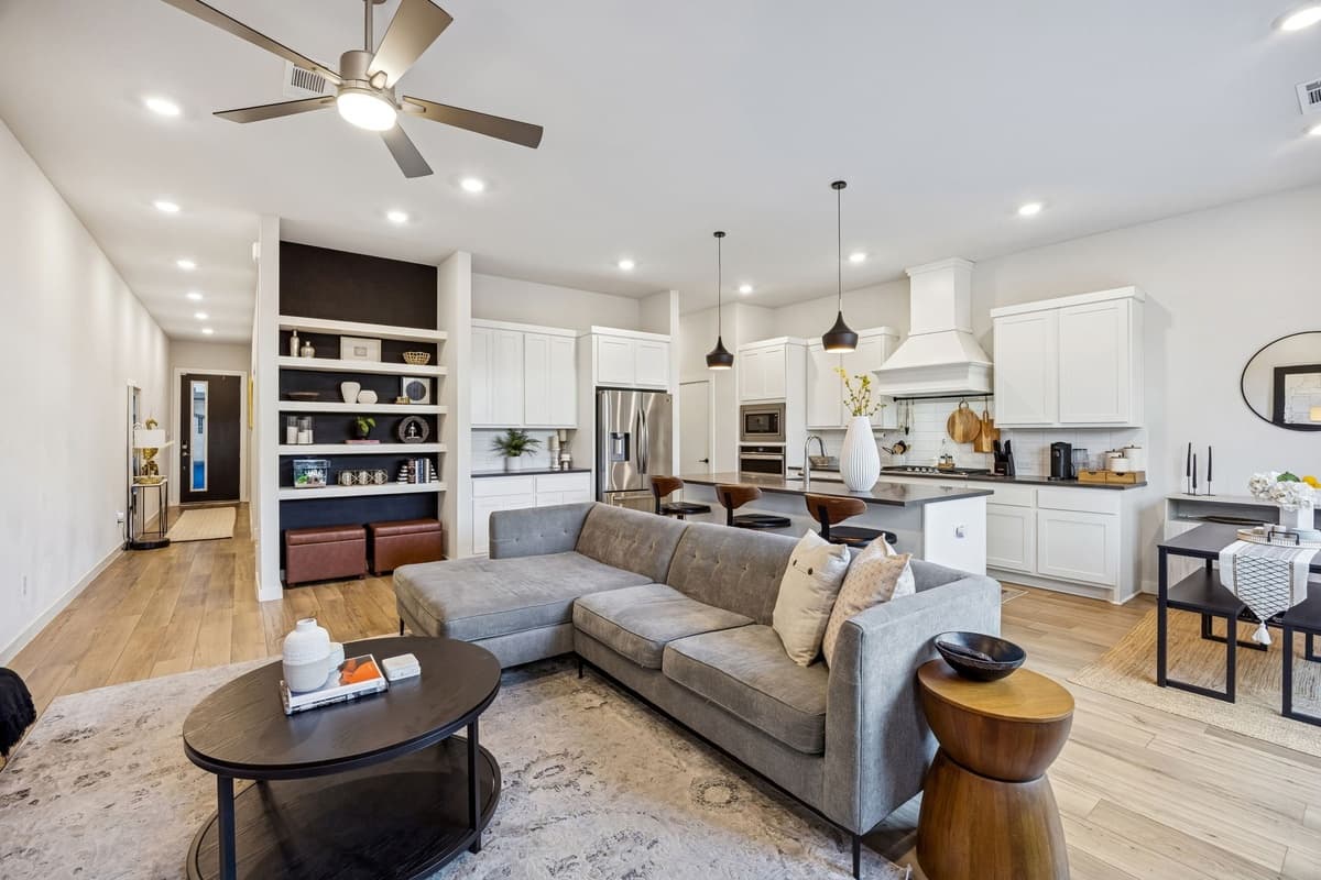 2357 Rook Dr — photo 1