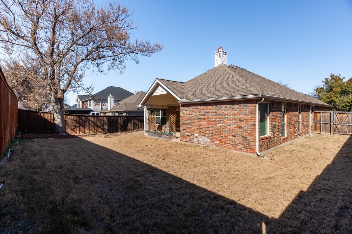 1036 Wagon Trail Dr — photo 31