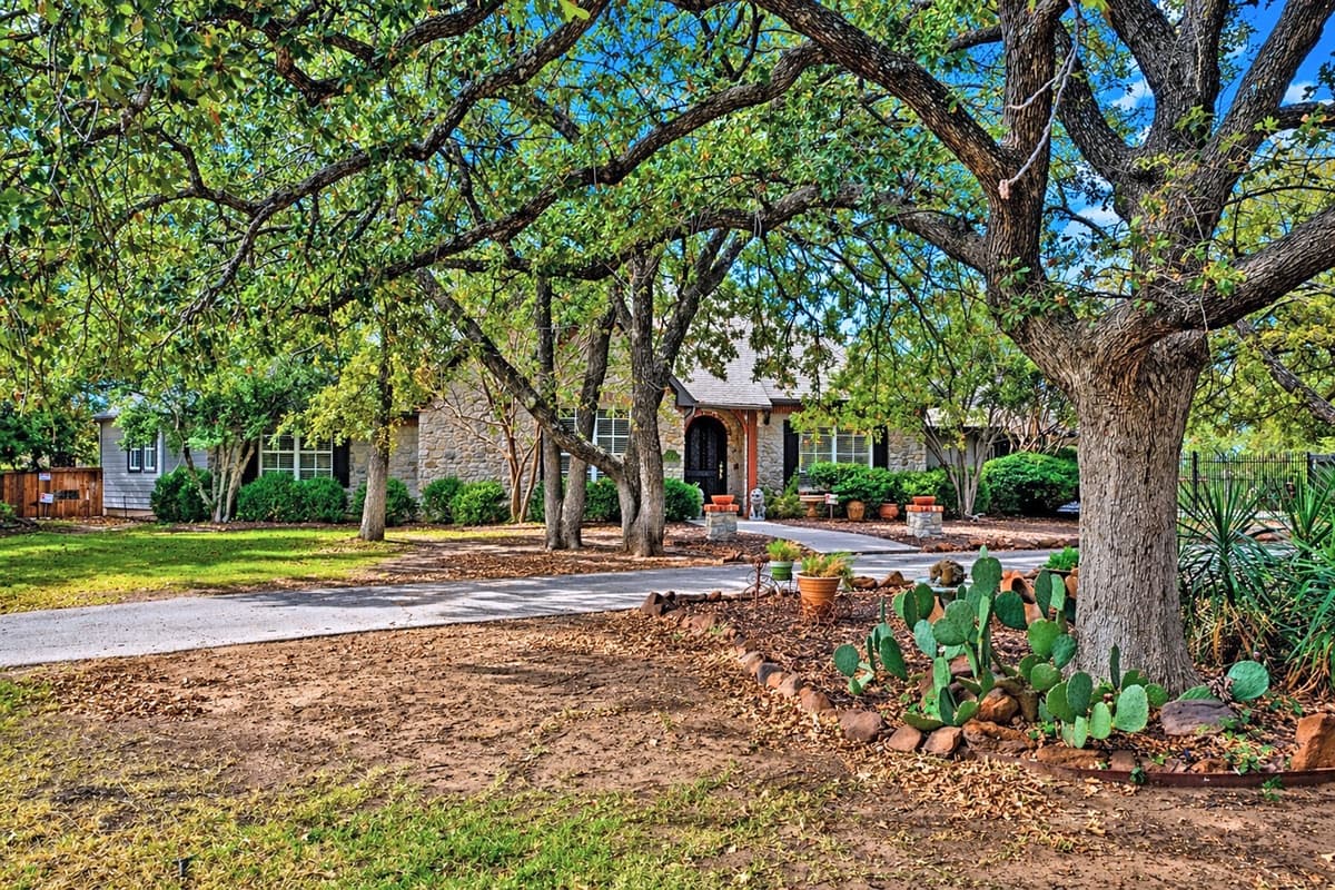 15 Oak Bluff Dr — photo 2