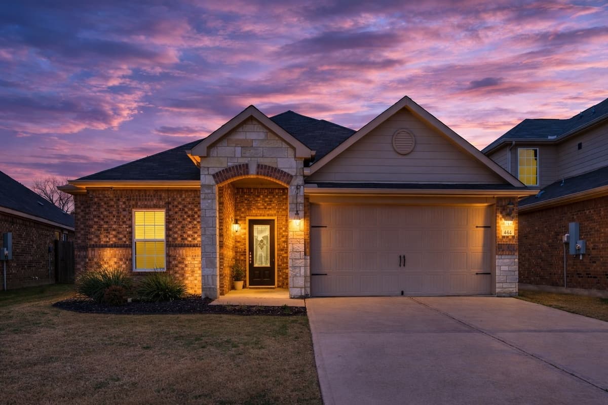 4104 Tower Bridge Ln — photo 2
