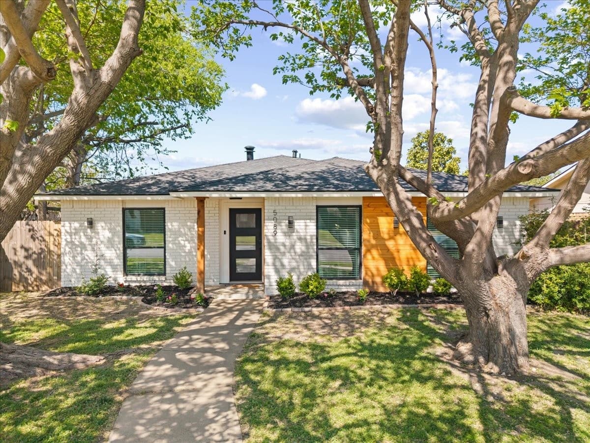 5089 Nash Dr — photo 1