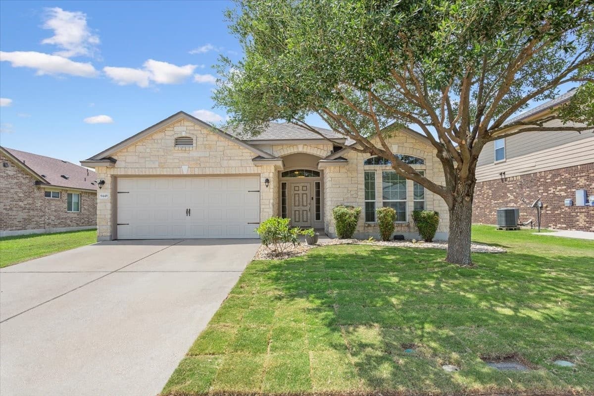 9448 Centennial Dr — photo 1