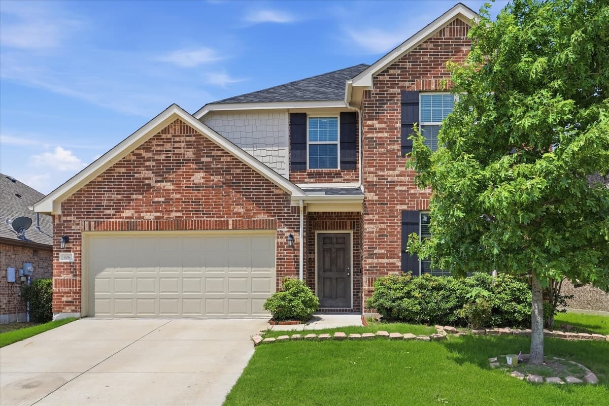 808 Bird Creek Dr — photo 2