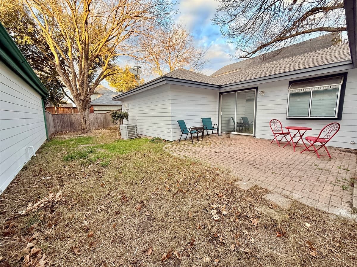 4243 Timberglen Rd — photo 16