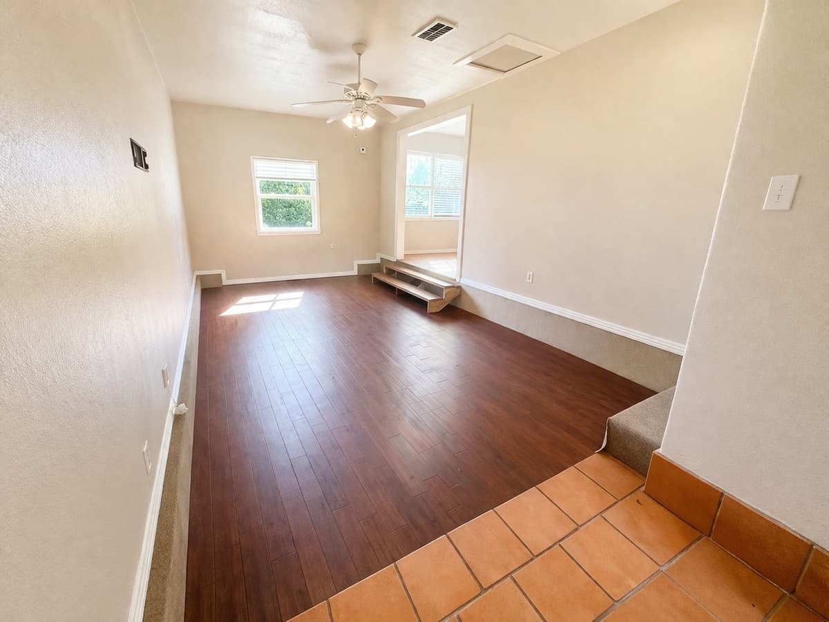 1117 Rancho Dr — photo 2