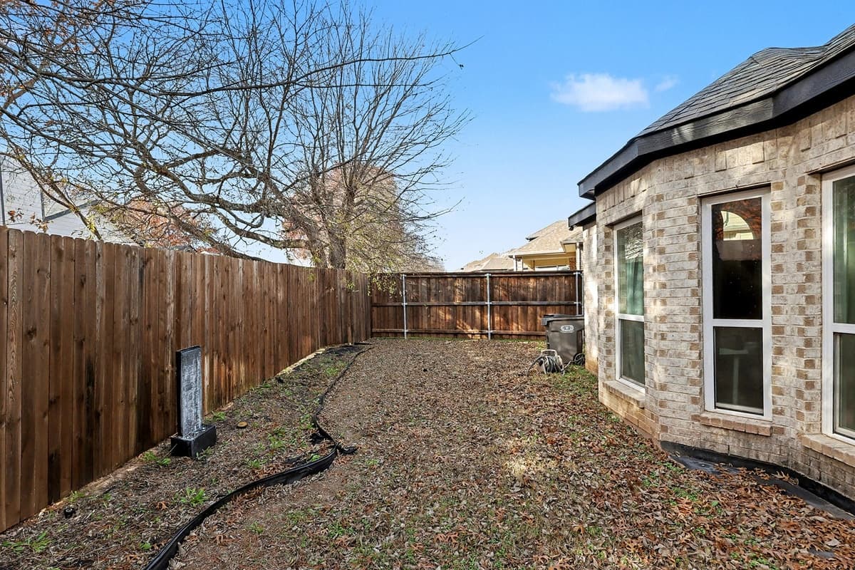 306 Calhoun St — photo 25
