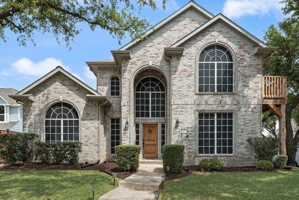 5900 Heron Cove Ln — photo 2
