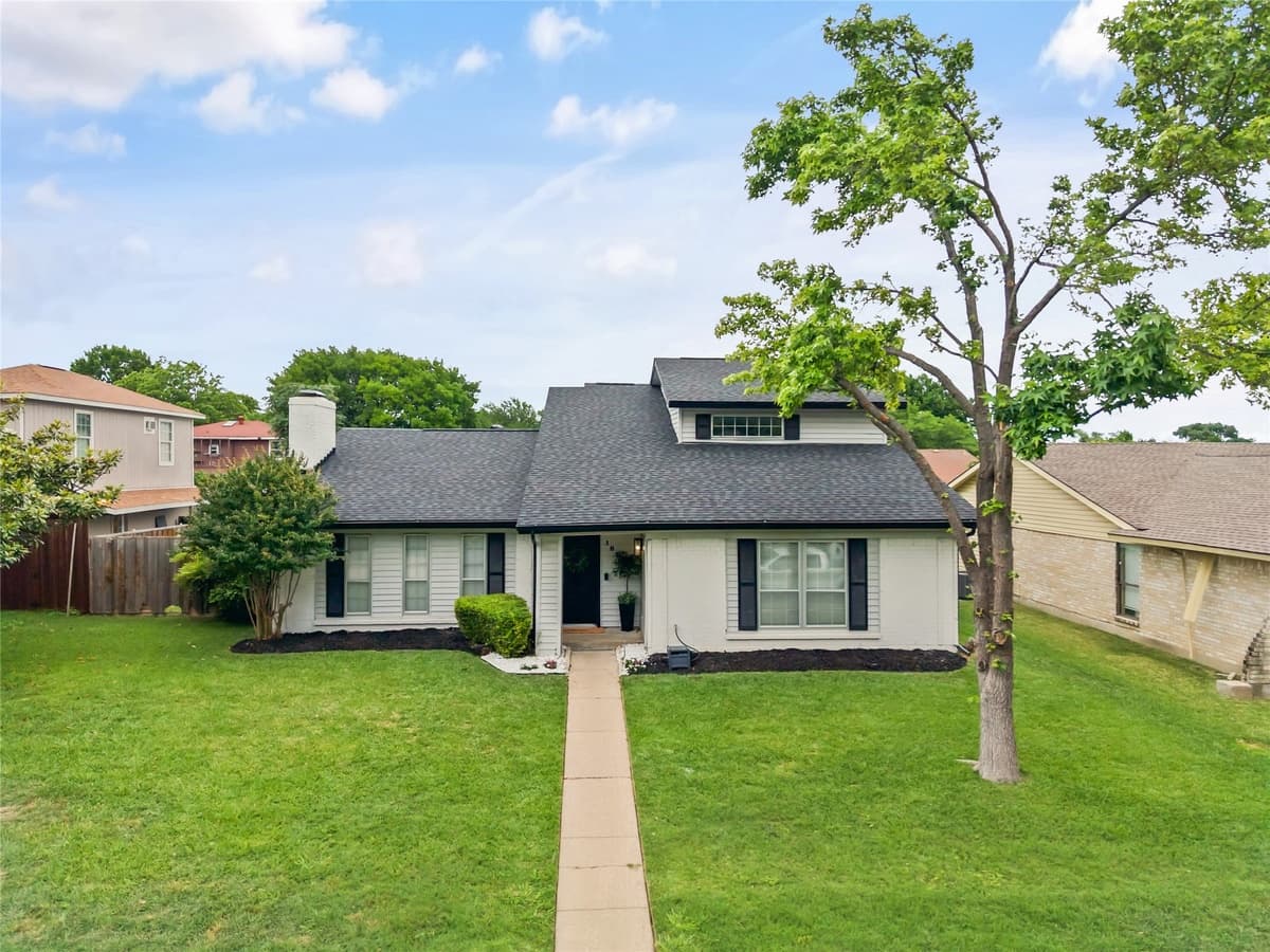 1813 Andover Dr — photo 2