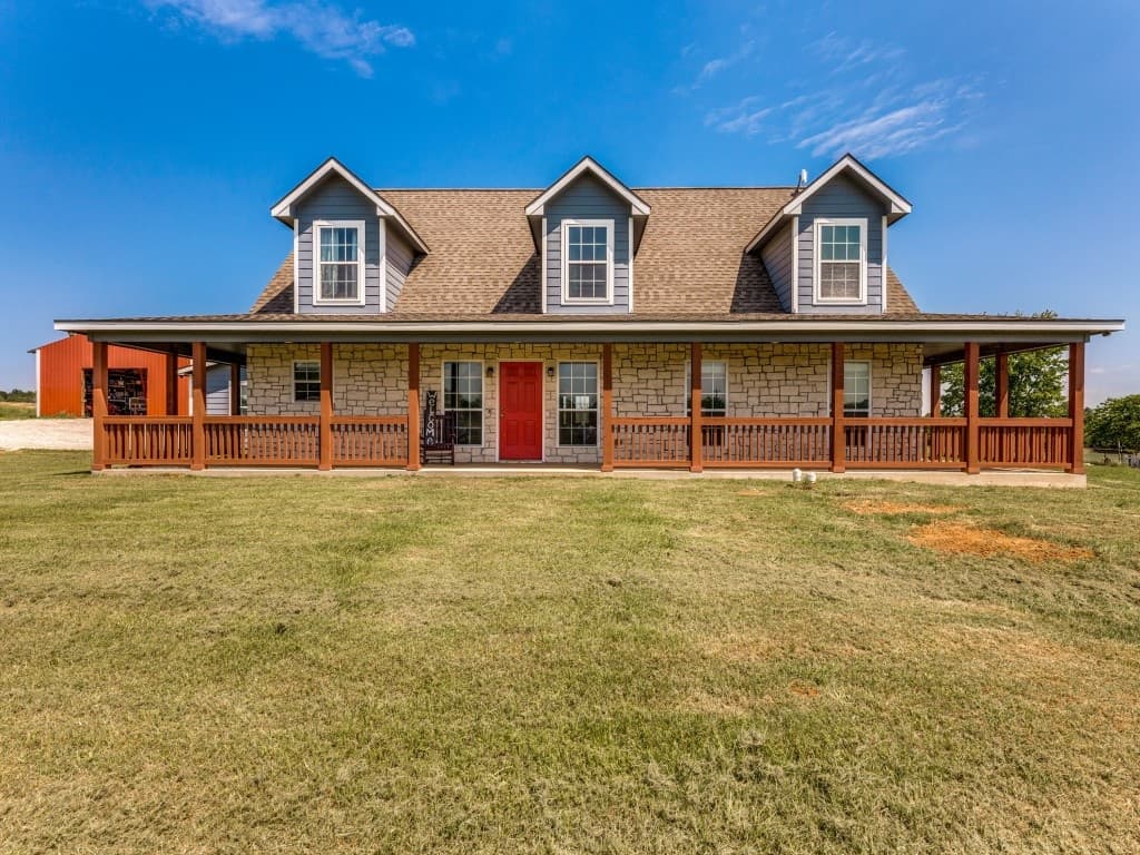 760 County Rd 4380 — photo 2